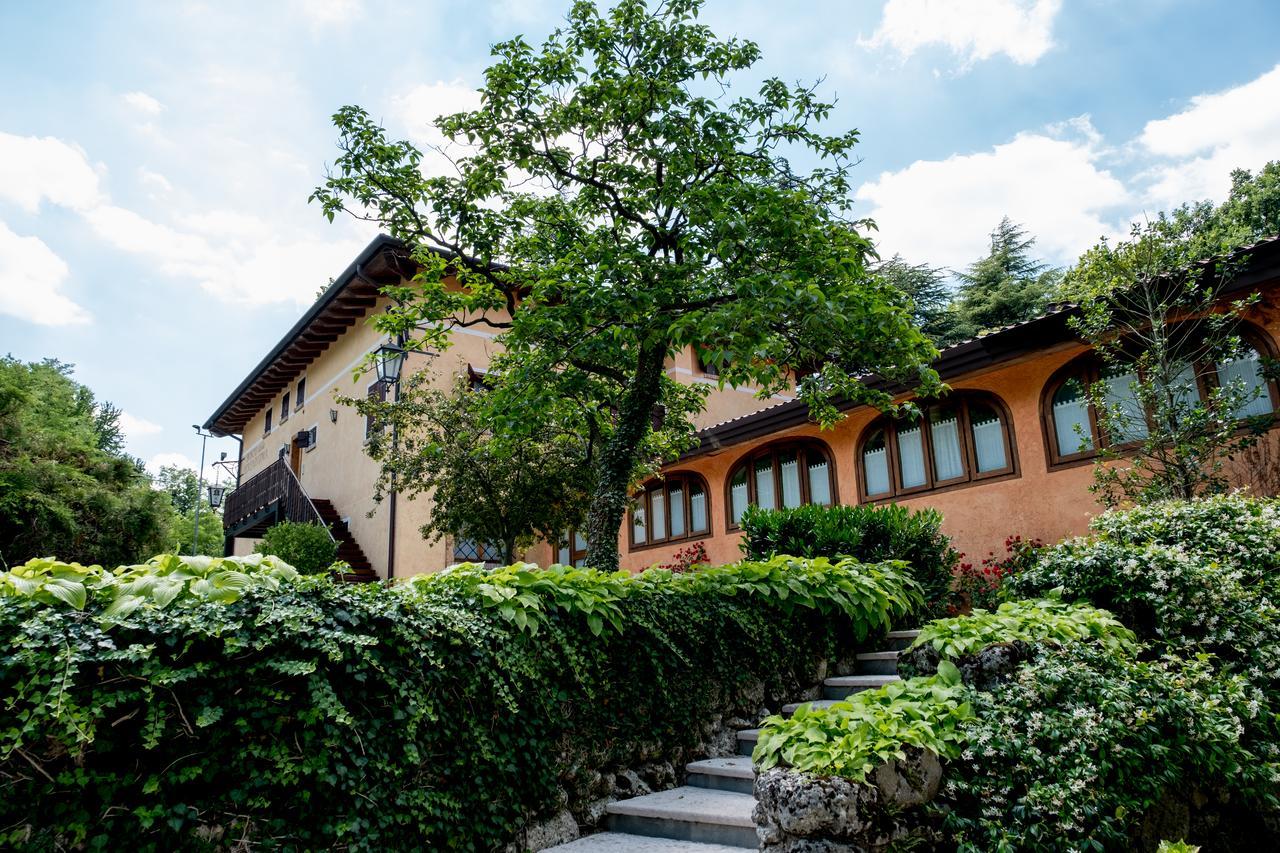 Bosco Della Serenissima Hotel Nervesa della Battaglia Exterior foto